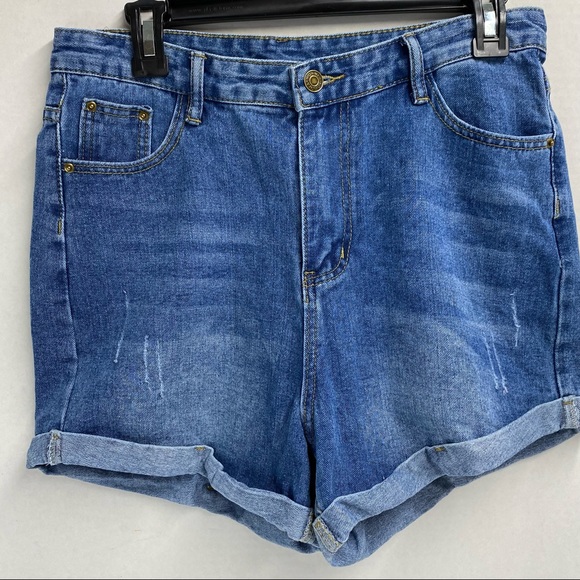 Denim Cuffed Shorts Shein Women’s Size L Light Wash Zip & Button Closure Casual - Picture 1 of 15